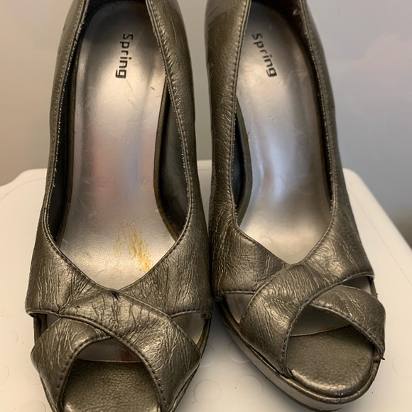 Grey Spring heels. But worn but price reflects that! - Picture 2 of 3
